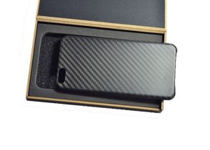 carbon fiber iPhone cases11