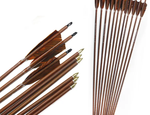 31″ Carbon Fiber Arrows with Turkey Feathers and Wood Grain Finish – Ideal for Target Shooting