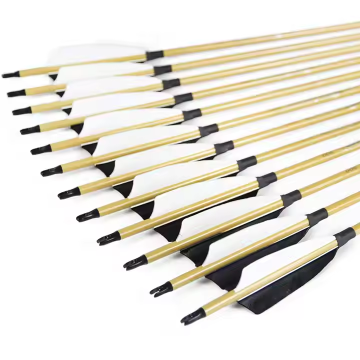 32–35 Inch Carbon Arrows with Bamboo Finish Shafts for Traditional Recurve and Longbows (2)